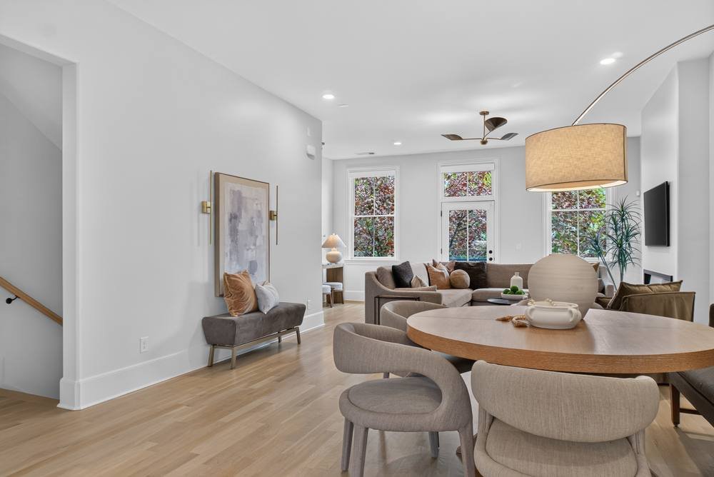 Bright open living and dining room, real estate photography in Atlanta